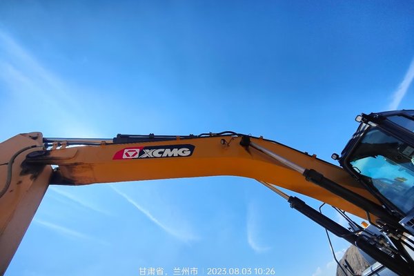 兰州市出售转让二手不详小时2021年徐工XE370D挖掘机