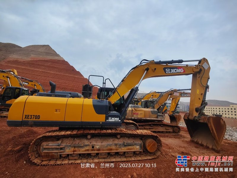 兰州市出售转让二手不详小时2021年徐工XE370D挖掘机