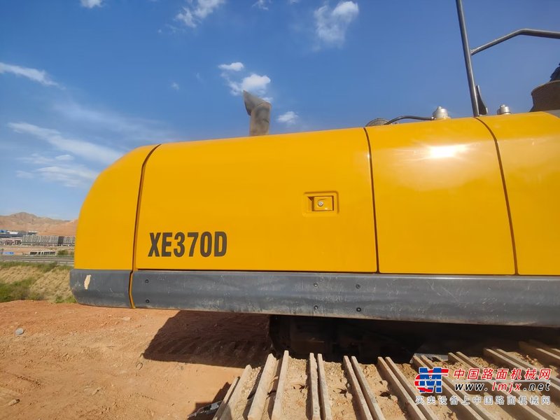 兰州市出售转让二手不详小时2021年徐工XE370D挖掘机