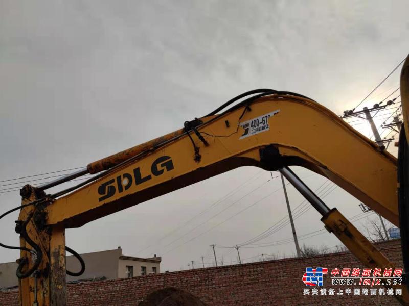 阜新市出售转让二手不详小时2012年山东临工LG685挖掘机