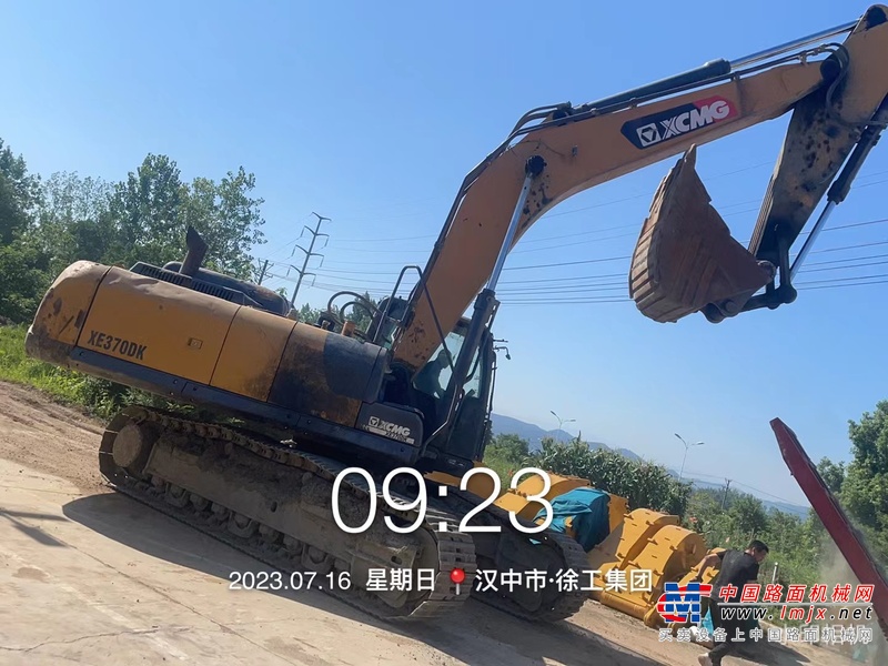 汉中市出售转让二手不详小时2019年徐工XE370DK挖掘机