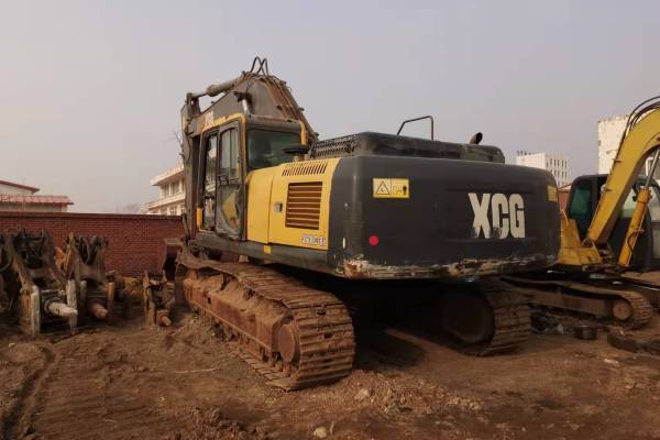 锦州市出售转让二手不详小时2012年徐工XE360挖掘机