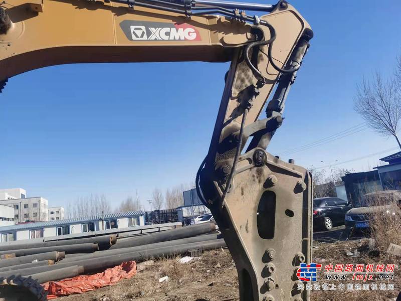朝阳市出售转让二手不详小时2020年徐工XE550DK挖掘机