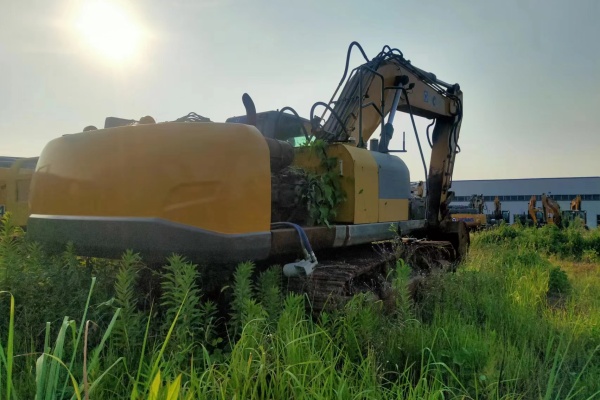 池州市出售转让二手不详小时2016年徐工XE370D挖掘机