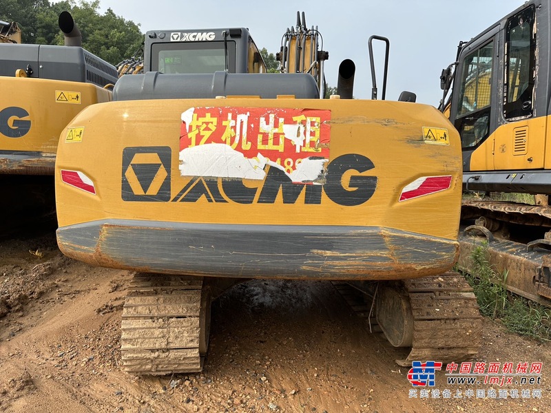 湘潭市出售转让二手不详小时2022年徐工XE135D挖掘机