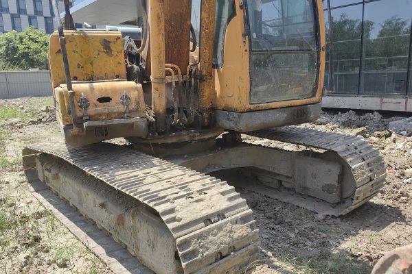 苏州市出售转让二手不详小时2010年现代R150LC-9挖掘机