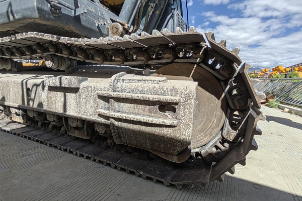 拉萨市出售转让二手不详小时2018年徐工XE370D挖掘机