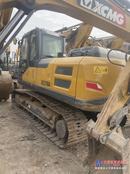 西安市出售转让二手不详小时2021年徐工XE200DA挖掘机