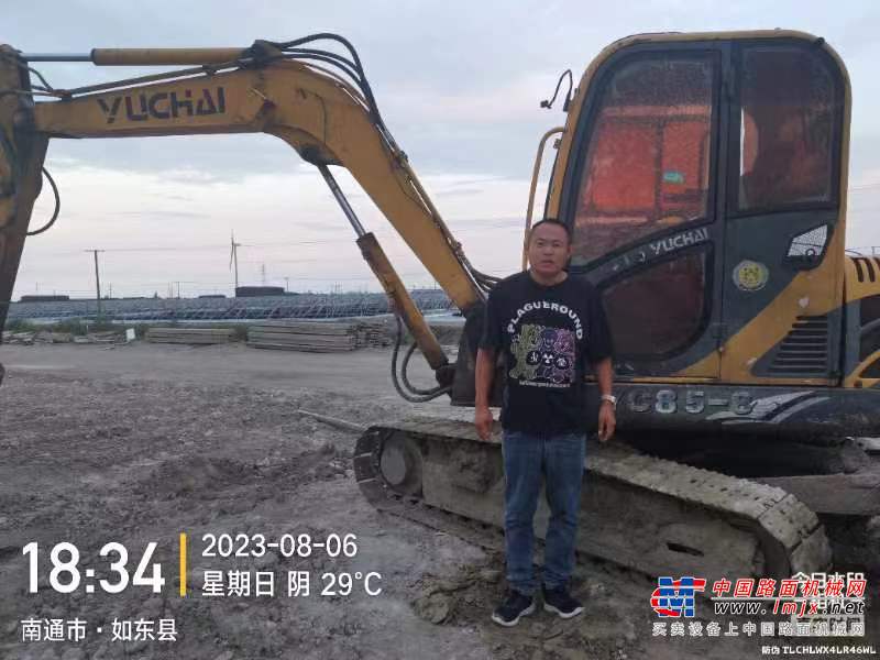 南通市出售转让二手不详小时2010年玉柴YC60-8挖掘机