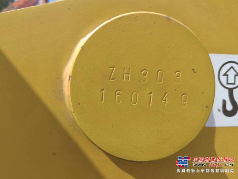 徐州市出售转让二手不详小时2016年徐工XP303K轮胎压路机