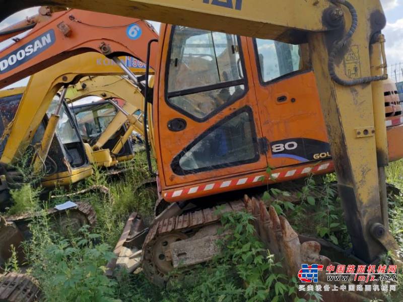 长春市出售转让二手不详小时2010年斗山DH70挖掘机