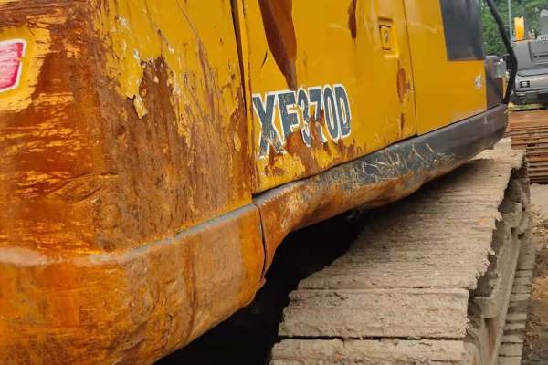 石家庄市出售转让二手不详小时2018年徐工XE370D挖掘机