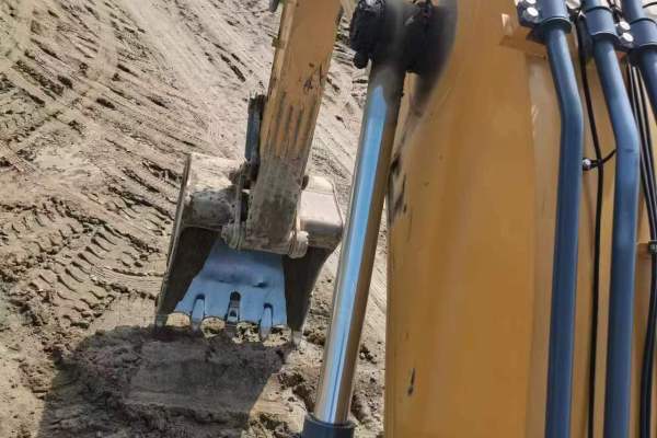 合肥市出售转让二手不详小时2021年徐工XE380DK挖掘机