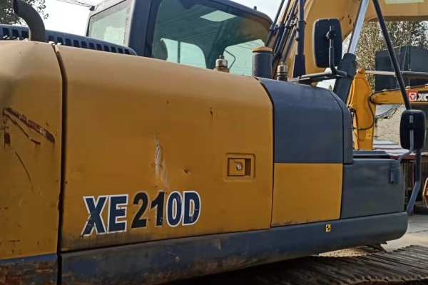 石家庄市出售转让二手不详小时2018年徐工XE150D挖掘机