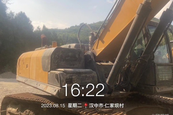 汉中市出售转让二手不详小时2019年徐工XE370DK挖掘机