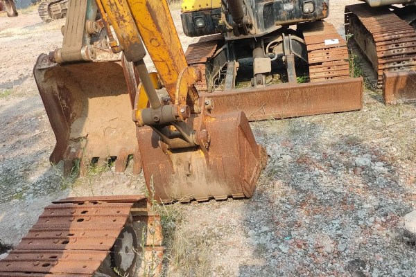 石家庄市出售转让二手不详小时2000年现代R60-7挖掘机