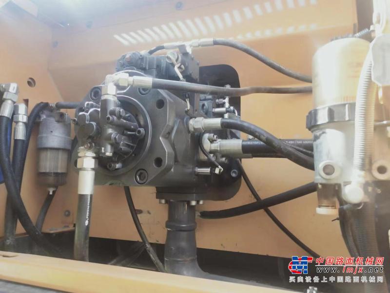 汉中市出售转让二手不详小时2018年徐工XE370D挖掘机