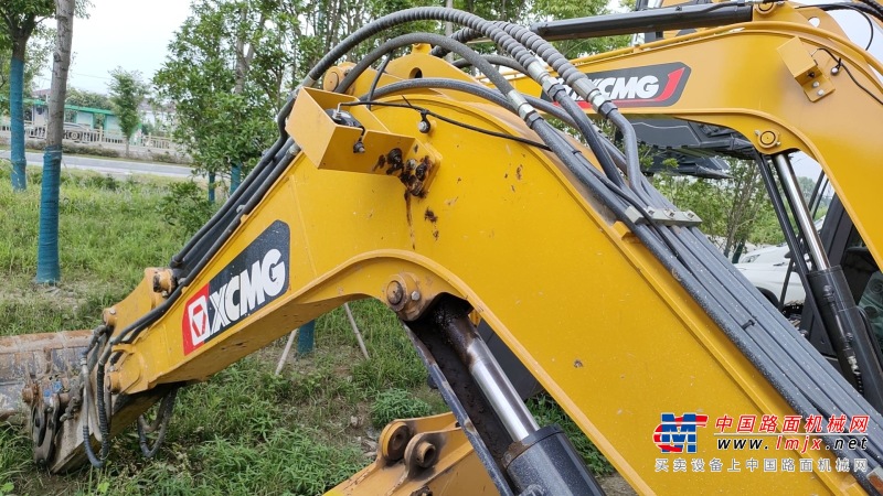 泰州市出售转让二手不详小时2020年徐工XE60DA挖掘机