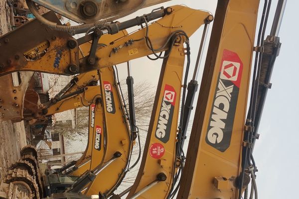 石家庄市出售转让二手不详小时2020年徐工XE490DK挖掘机