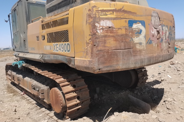 乌海市出售转让二手不详小时2018年徐工XE490D挖掘机
