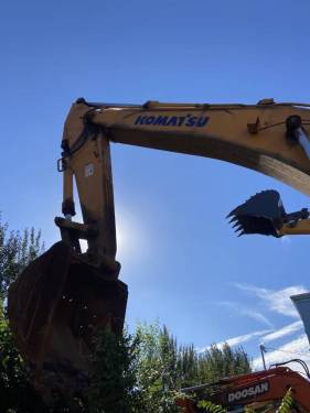 鞍山市出售转让二手不详小时2011年雷沃重工FR360-7挖掘机