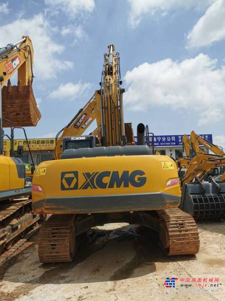 南宁市出售转让二手不详小时2021年徐工XE270DK挖掘机