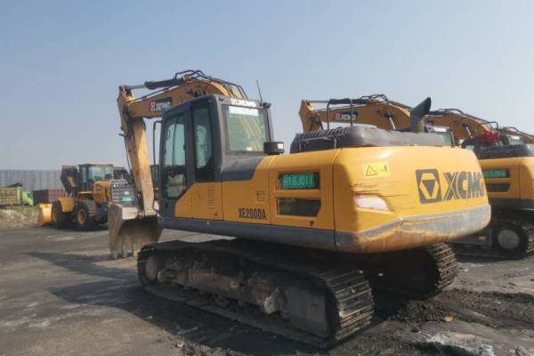 唐山市出售转让二手不详小时2021年徐工XE200DA挖掘机