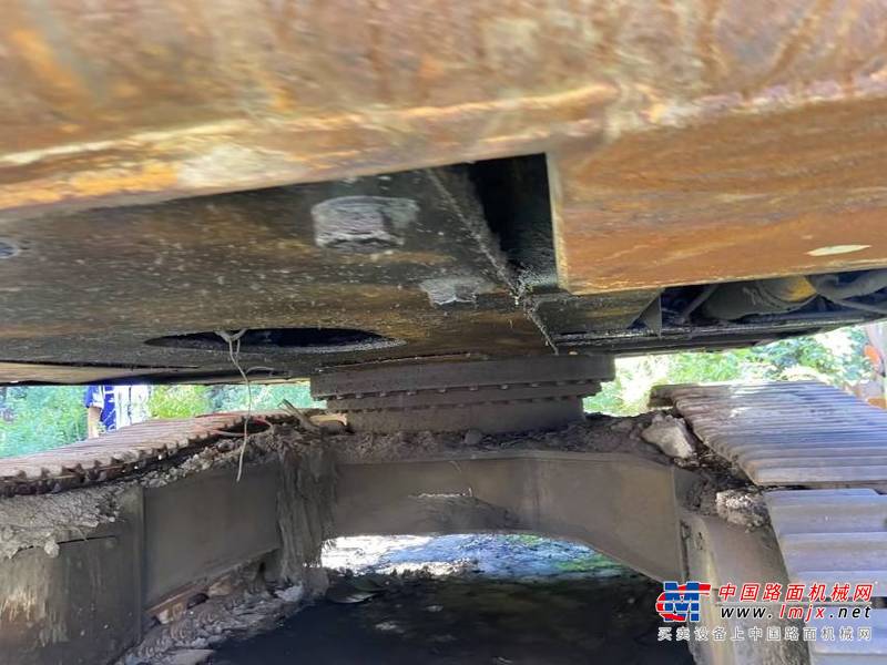 鞍山市出售转让二手不详小时2011年雷沃重工FR360-7挖掘机