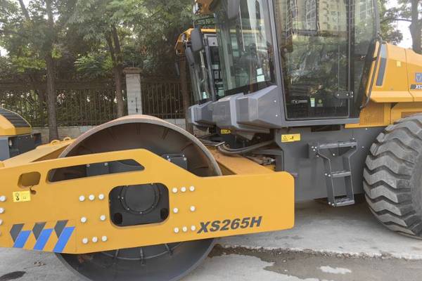 徐州市出售转让二手不详小时2022年徐工XS265H单钢轮压路机