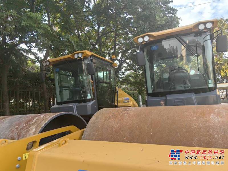 徐州市出售转让二手不详小时2022年徐工XS265H单钢轮压路机