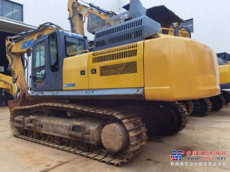 南宁市出售转让二手不详小时2018年徐工XE490D挖掘机