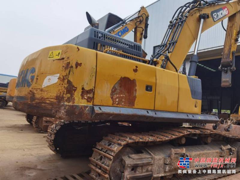 南宁市出售转让二手不详小时2019年徐工XE490D挖掘机