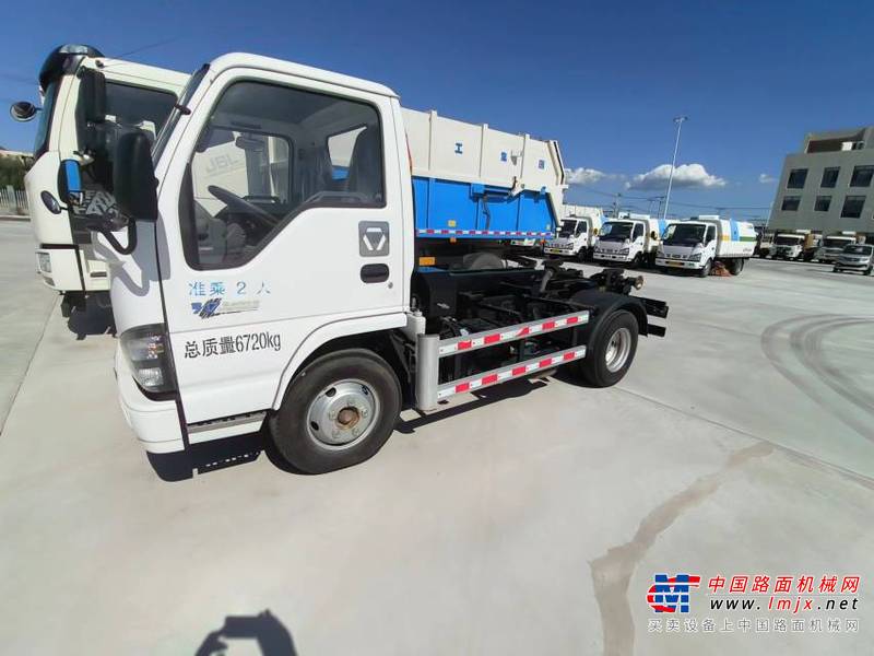 阜新市出售转让二手不详小时2017年徐工XZJ5070ZXXQ5垃圾车