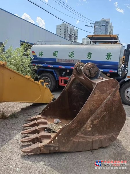 兰州市出售转让二手不详小时2019年徐工XE370D挖掘机