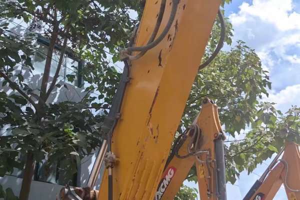 兰州市出售转让二手不详小时2019年徐工XE370D挖掘机