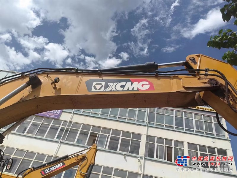兰州市出售转让二手不详小时2019年徐工XE370D挖掘机