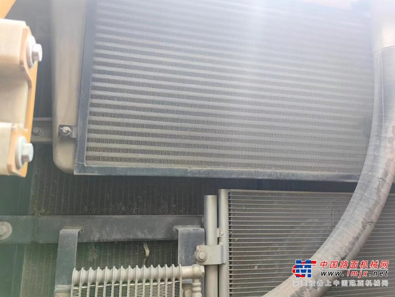 兰州市出售转让二手不详小时2019年徐工XE370D挖掘机