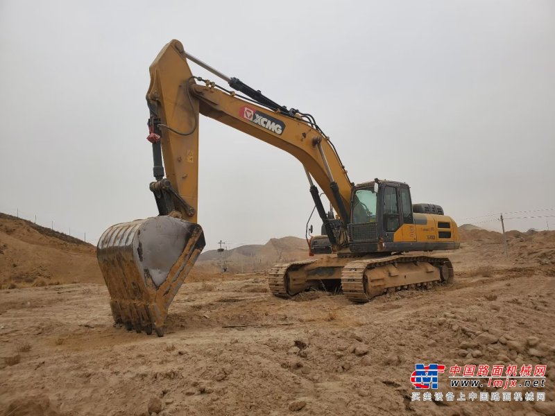 兰州市出售转让二手不详小时2020年徐工XE370D挖掘机