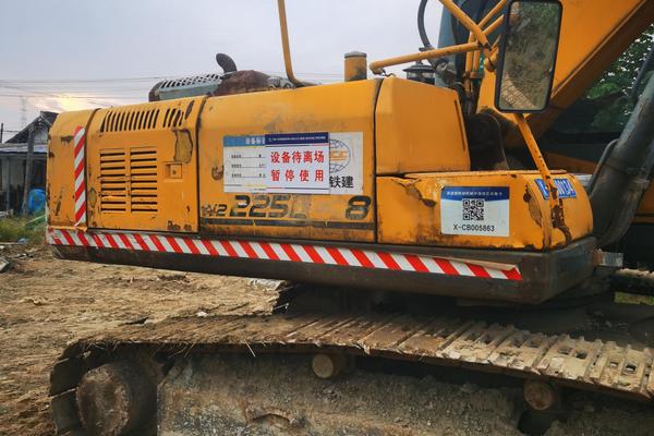 南通市出售转让二手不详小时2012年沃得重工W2225LC-8挖掘机