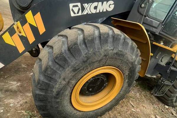 潍坊市出售转让二手不详小时2023年徐工XC965装载机