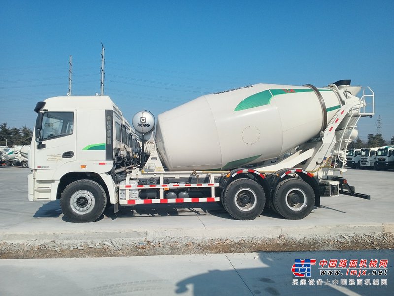 南京市出售转让二手不详小时2023年徐工NXG5250GJBK5搅拌运输车