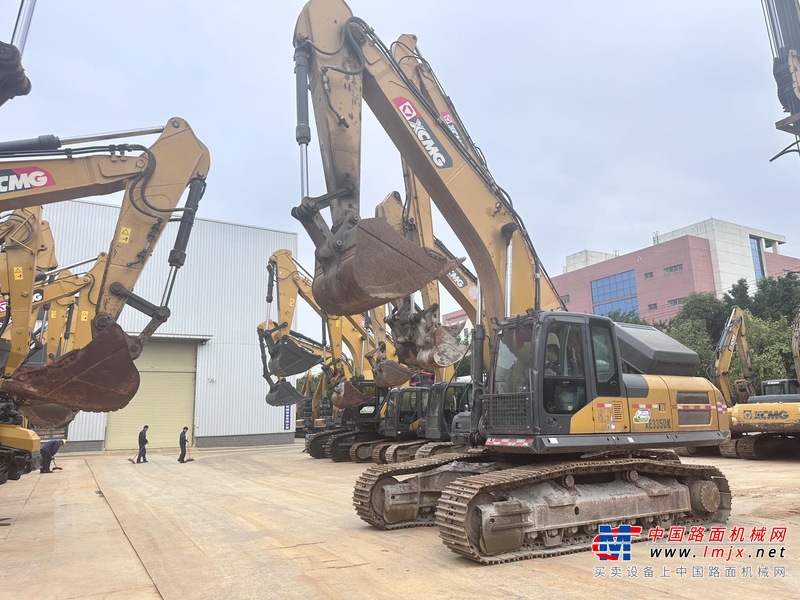 南宁市出售转让二手不详小时2020年徐工XE335DK挖掘机