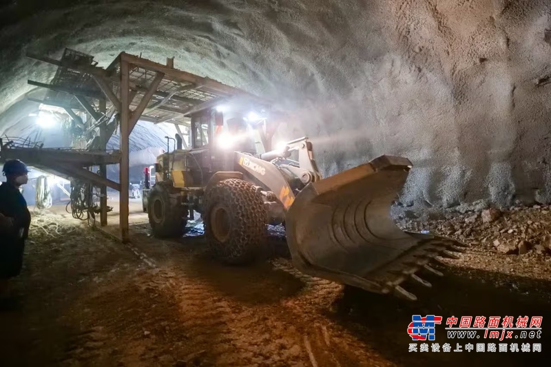 徐州市出售转让二手不详小时2020年徐工XC956装载机