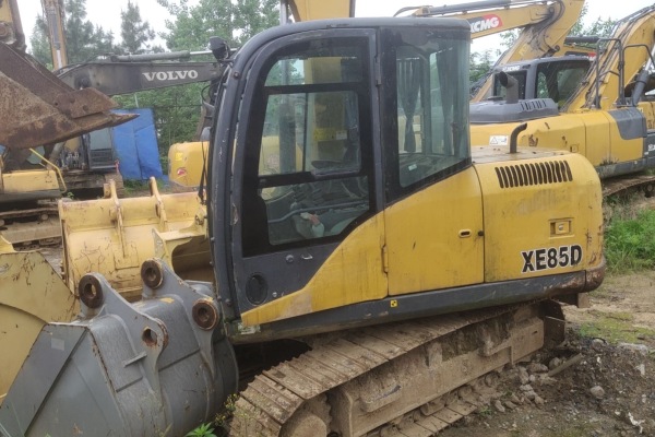 常德市出售转让二手不详小时2019年徐工XE75D挖掘机