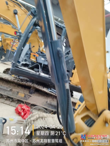 苏州市出售转让二手不详小时2022年徐工XE60DA挖掘机