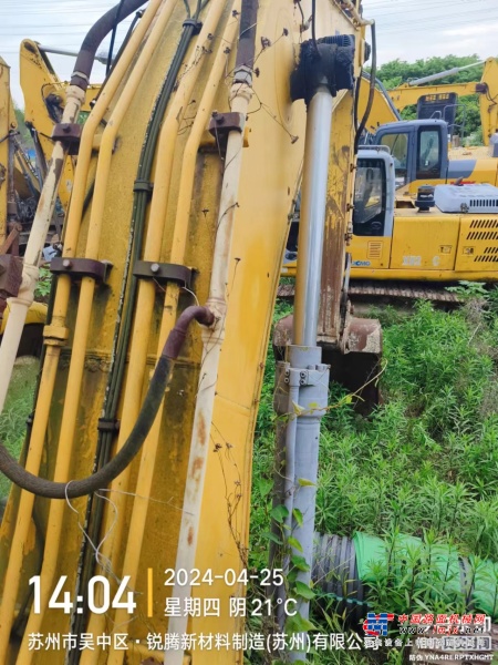 苏州市出售转让二手不详小时2011年徐工XE215C挖掘机