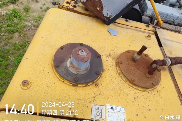 苏州市出售转让二手不详小时2012年徐工XE335C挖掘机