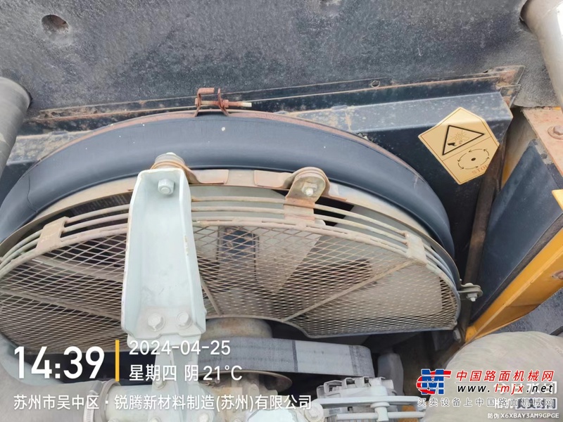 苏州市出售转让二手不详小时2012年徐工XE335C挖掘机