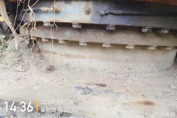 苏州市出售转让二手不详小时2012年徐工XE335C挖掘机