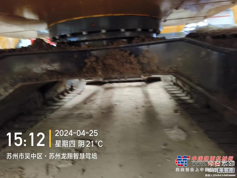 苏州市出售转让二手不详小时2022年徐工XE60DA挖掘机